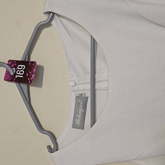 Belongsci White sleeveless cut put on the sides dress - Picture 7 of 7